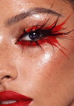 Editorial dramatic lash look